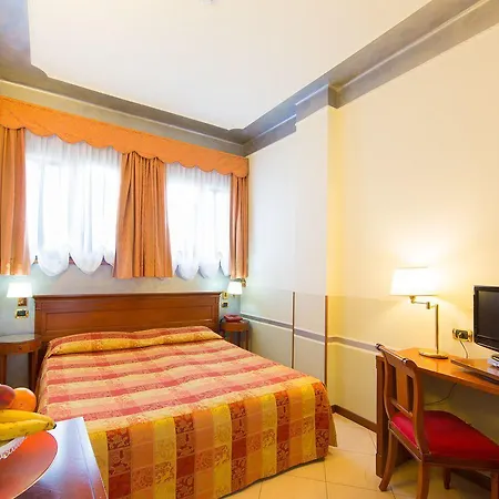 Londra アレッサンドリア