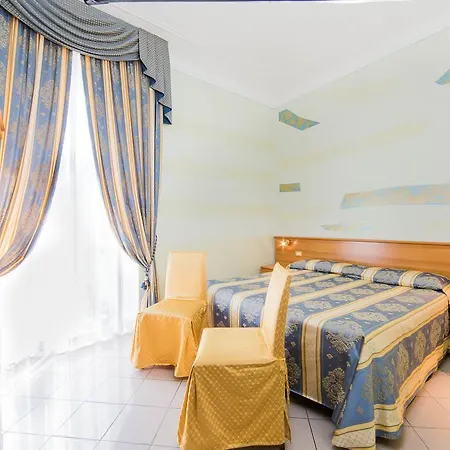 Hotel Londra 4*
