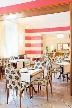 Hotel Londra 4*