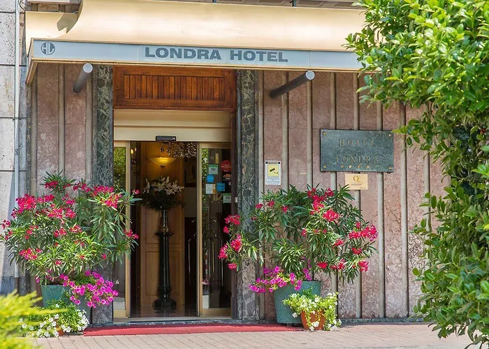ホテル Londra