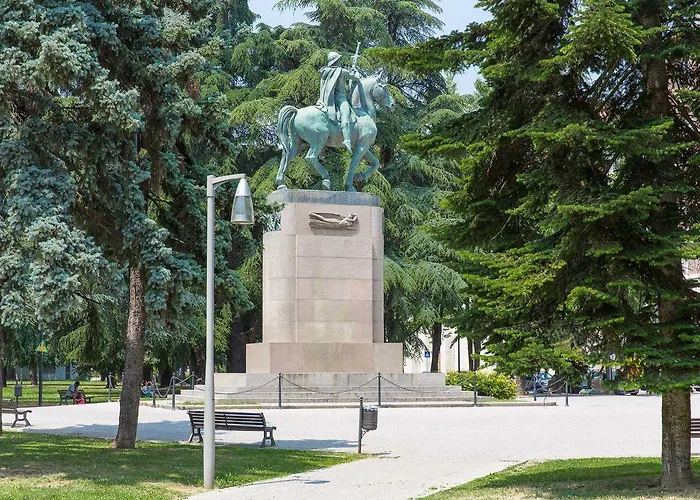 ホテル Londra アレッサンドリア